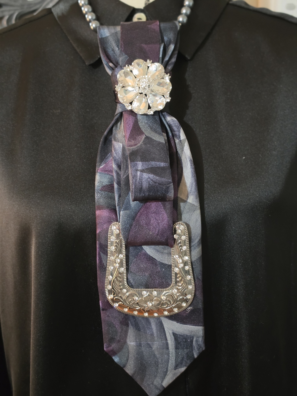 Crystal Brooch Floral Necktie Necklace in Purple and Gray